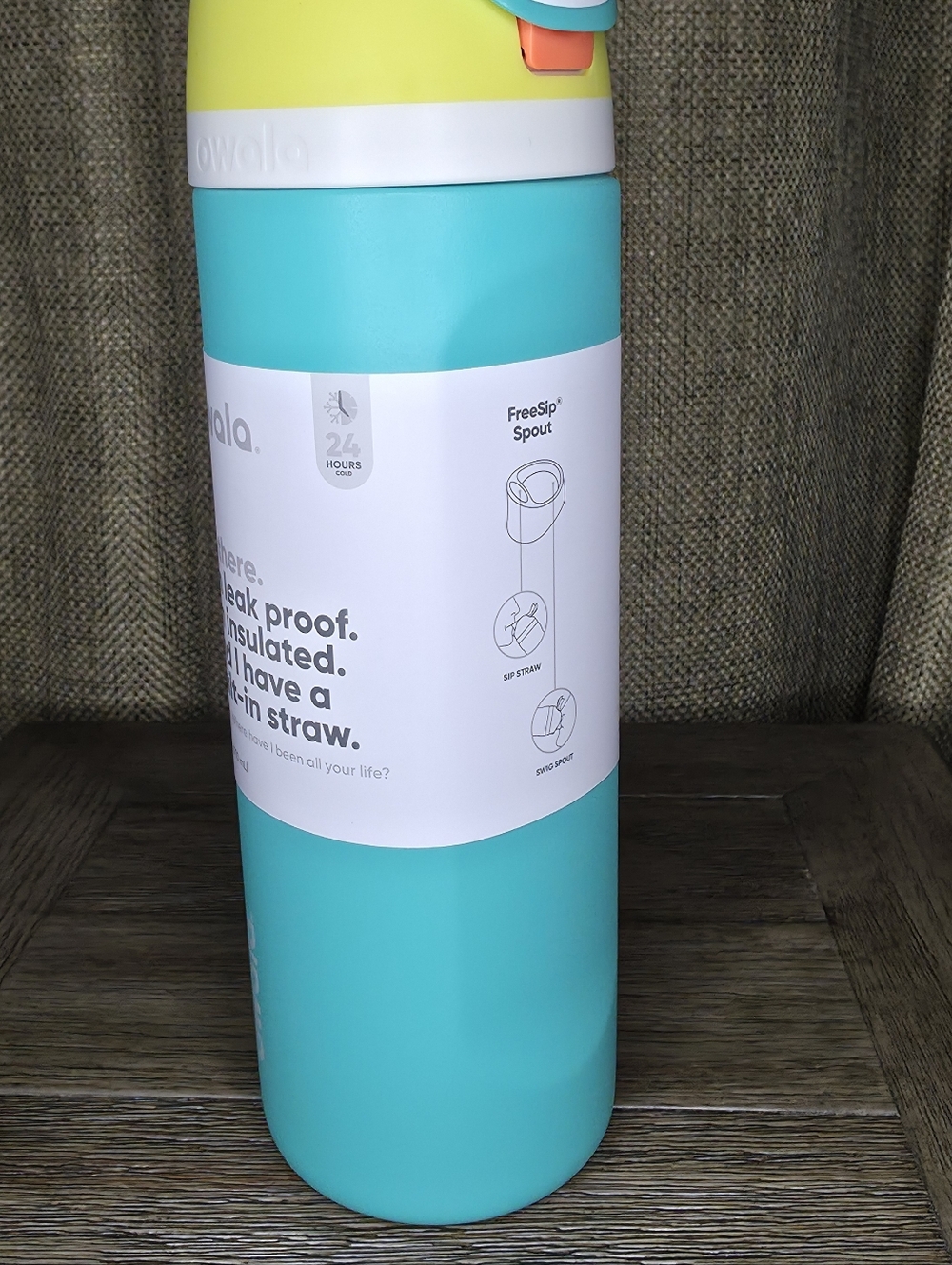 Owala Peach Insulated Water Bottle with Straw - 24 oz - Picture 3 of 4